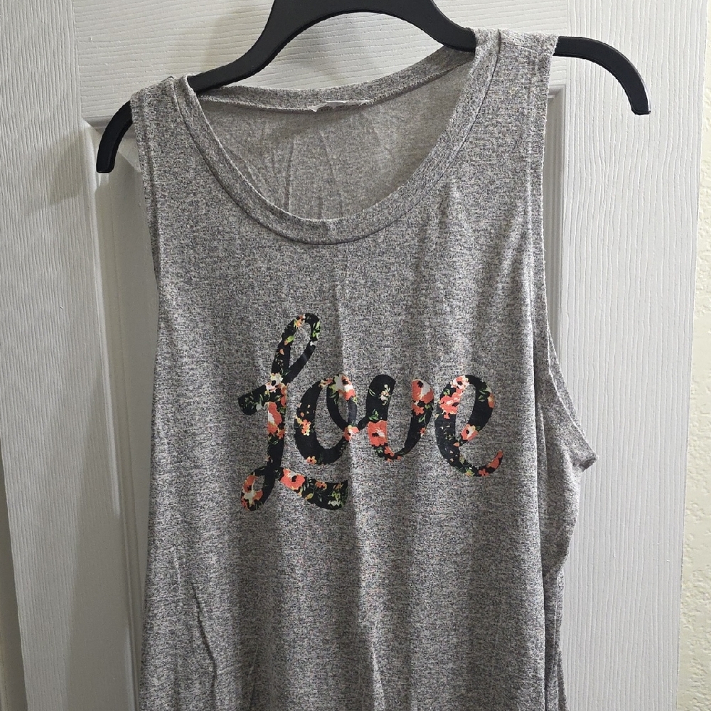 Gray Floral 'Love' Graphic Tank Top - Sleeveless Casual Tank Size XL